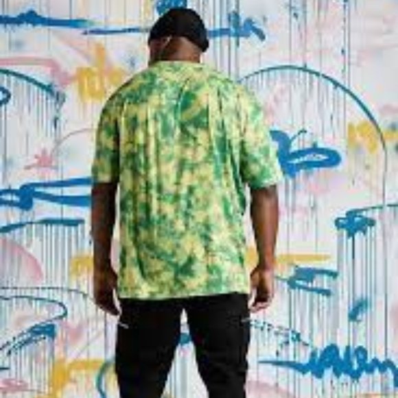 BoohooMAN Quavo Loose Fit Slogan Tie Dye Short Sleeve T-Shirt - Picture 2 of 3